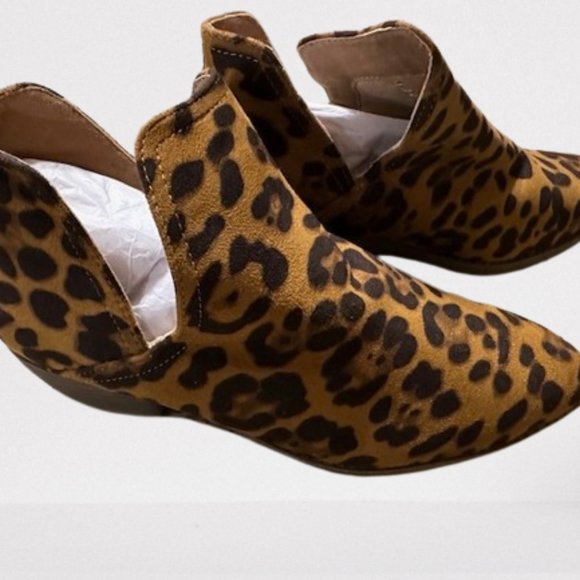 Western Short Ankle Booties  4016  NWT Boutique - Picture 5 of 5